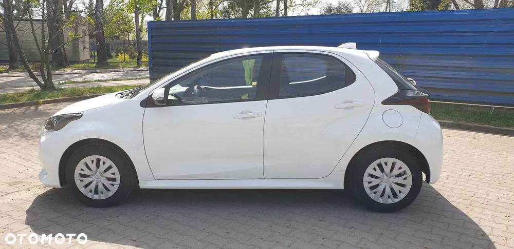 Toyota Yaris - 13