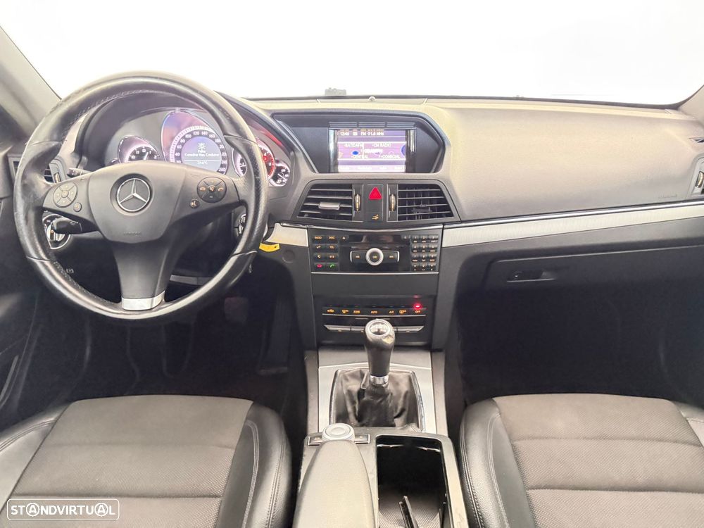 Mercedes-Benz E 220 CDi Avantgarde BlueEfficiency - 17