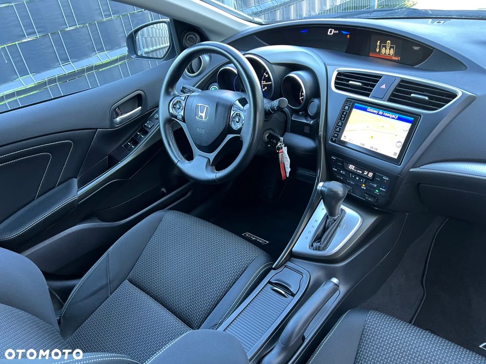 Honda Civic 1.8 i-VTEC Automatik Sport Black Edition - 32