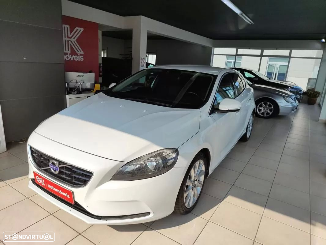 Volvo V40 1.6 D2 Momentum - 5