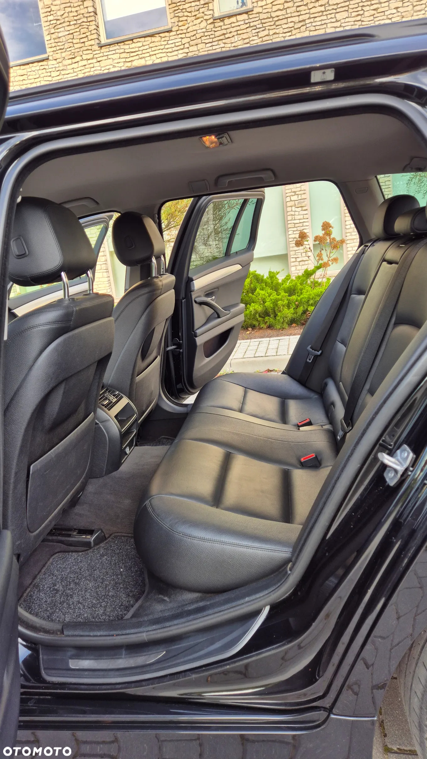 BMW Seria 5 520d xDrive Touring - 5