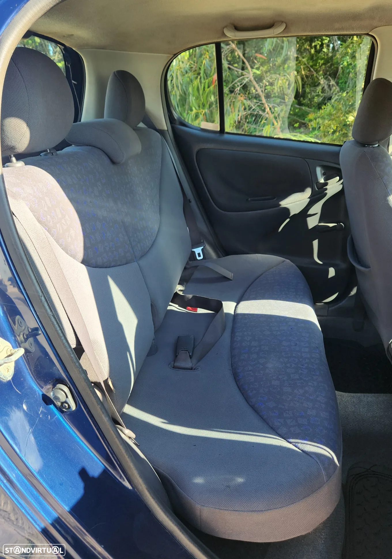 Toyota Yaris 1.0 Luna ABS - 10
