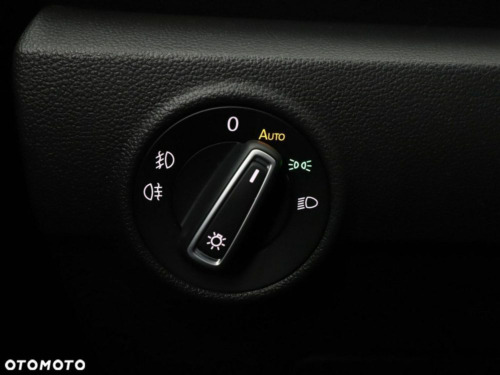 Volkswagen T-Roc 1.6 TDI SCR IQ.DRIVE - 35