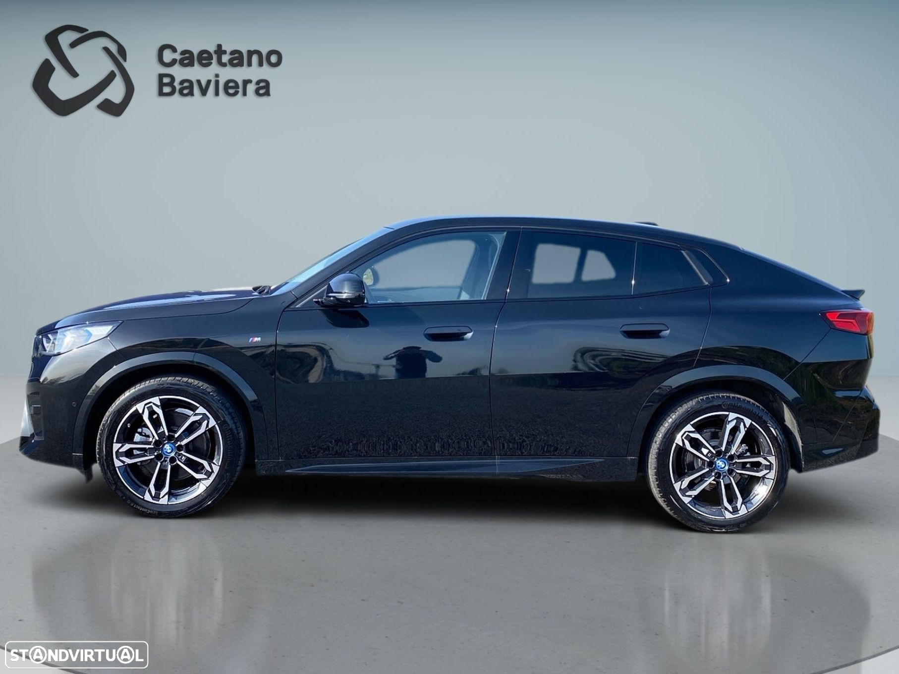 BMW iX2 xDrive30 Pack Desportivo M - 31