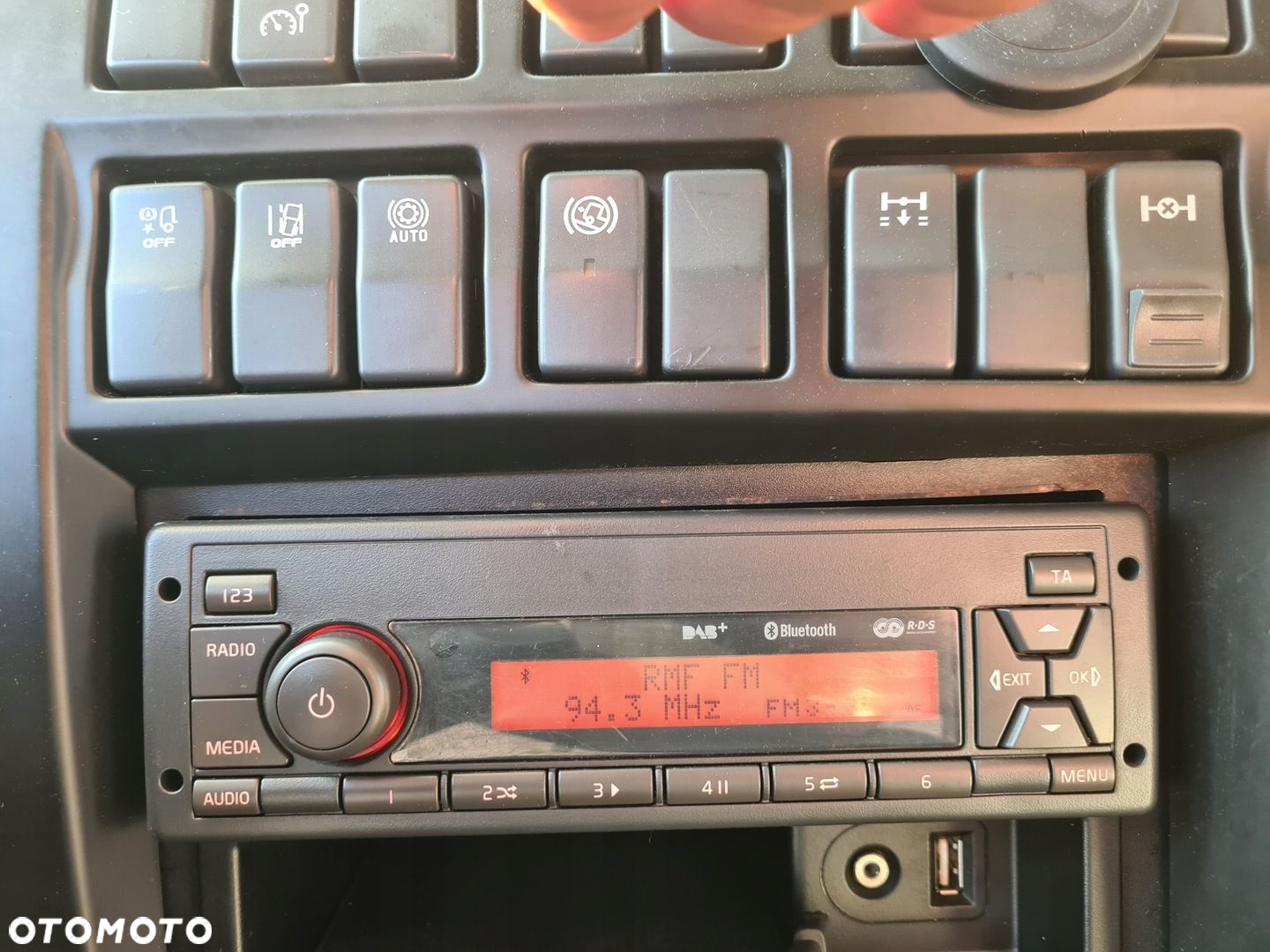 RADIO MP3 BLUETOOTH CD AUX USB 12V VOLVO FE FL EURO 6 - 3