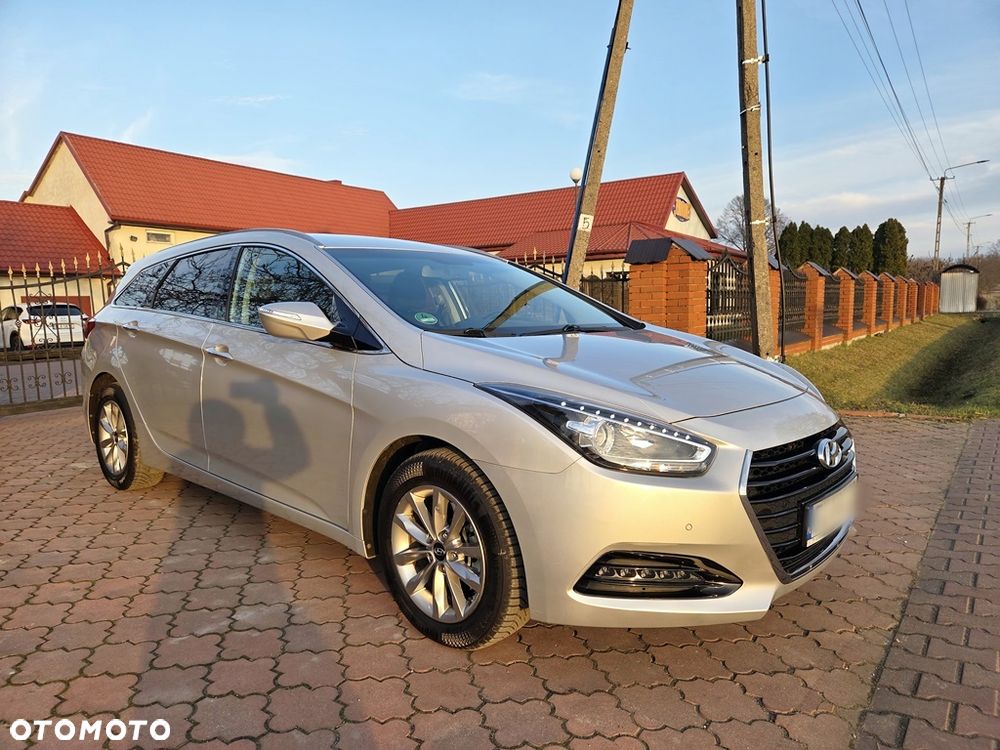 Hyundai i40 Kombi blue 1.7 CRDi DCT Premium - 11