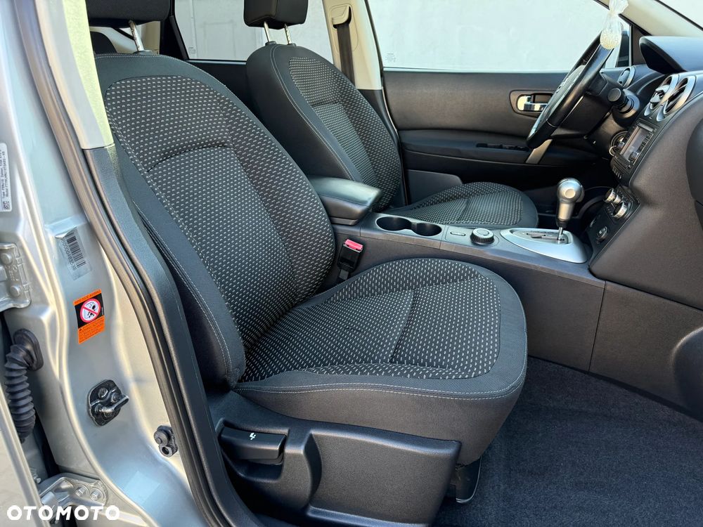 Nissan Qashqai - 12