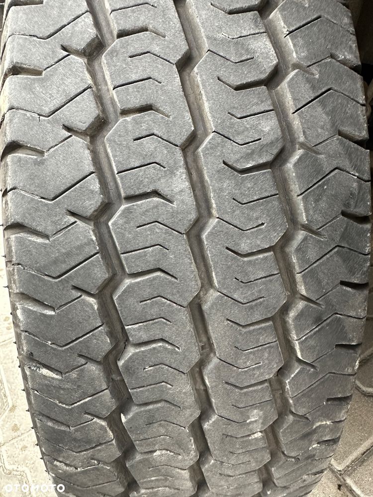 Volkswagen T5 - 13