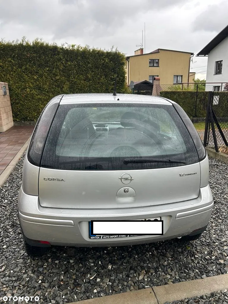 Opel Corsa 1.2 16V - 2