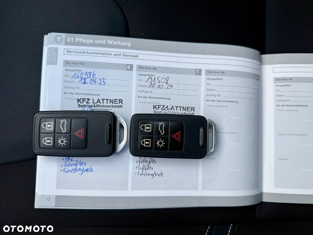 Volvo V40 D4 Momentum - 35