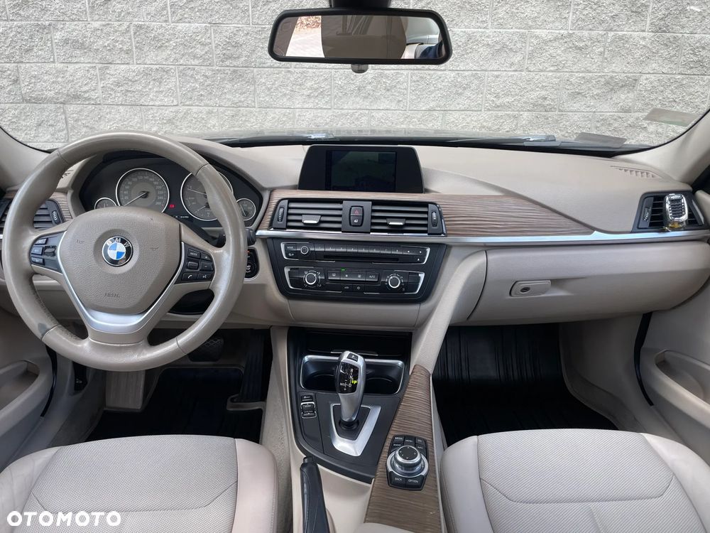 BMW Seria 3 320d Efficient Dynamics Edition Luxury Line - 16