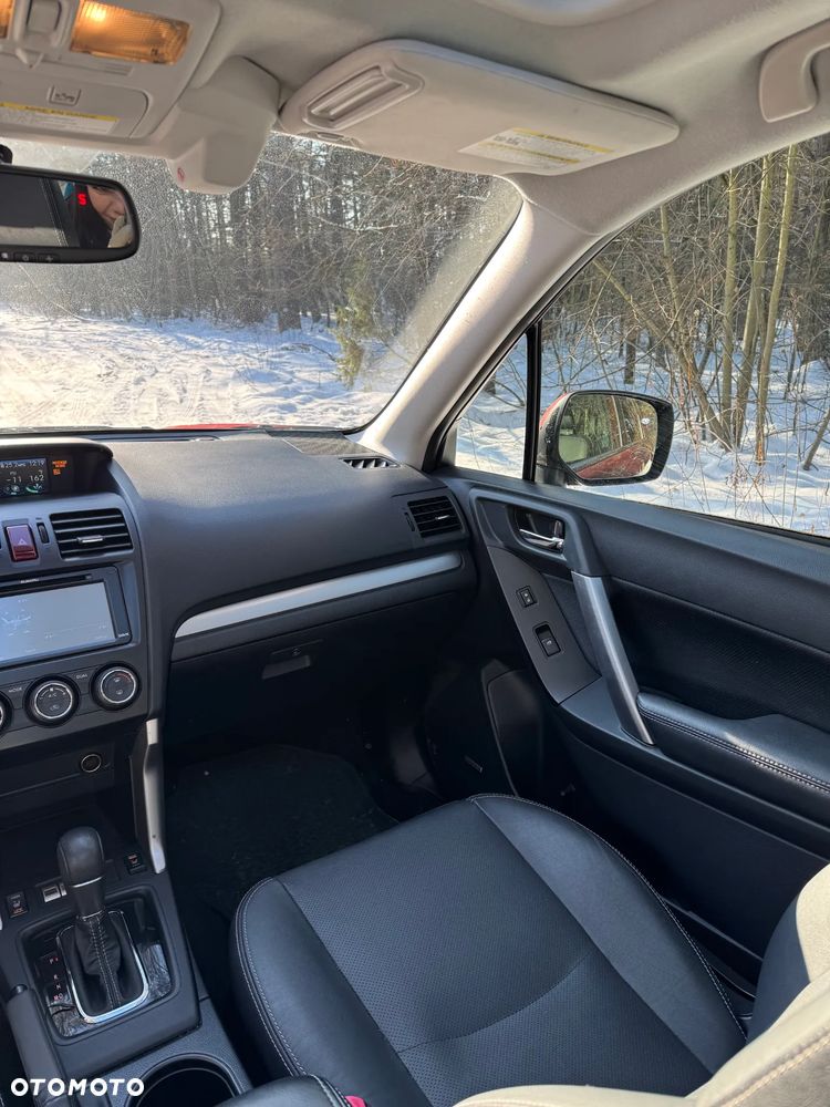 Subaru Forester 2.0 XT Platinum Lineartronic - 9