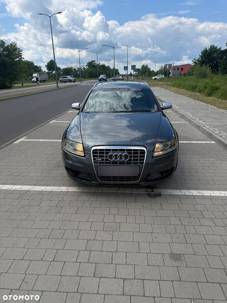 Audi A6 Avant - 1