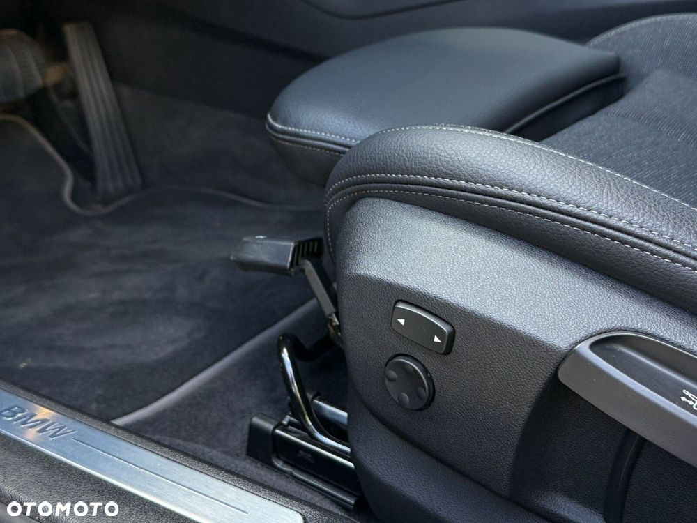 BMW Seria 1 - 17