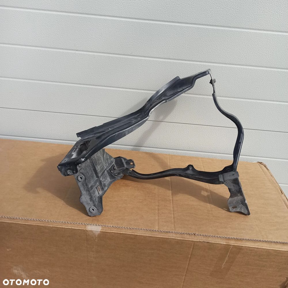 MERCEDES W212 LIFT OKULAR LEWY