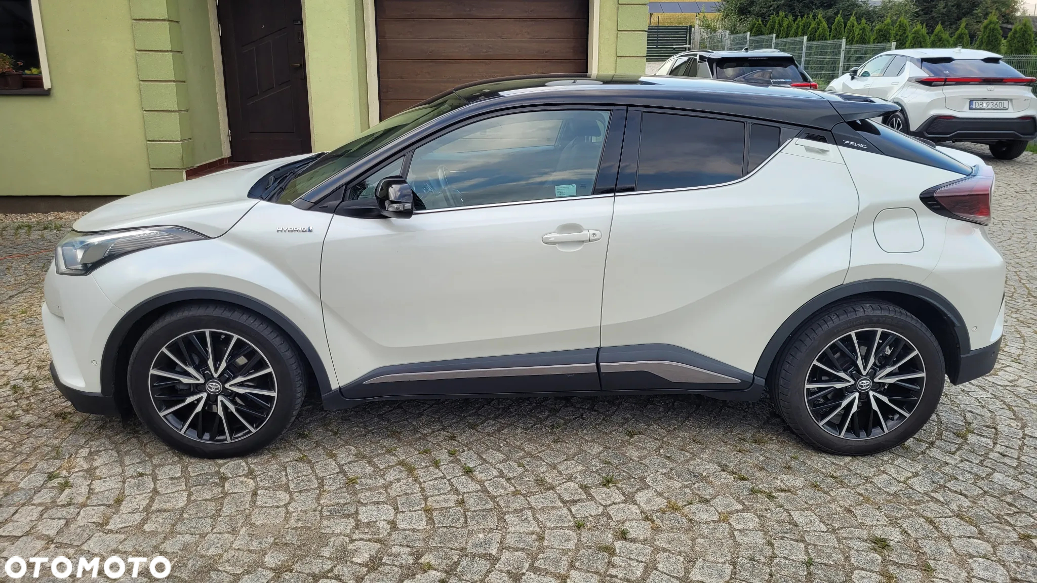 Toyota C-HR 1.8 Hybrid Prestige - 11