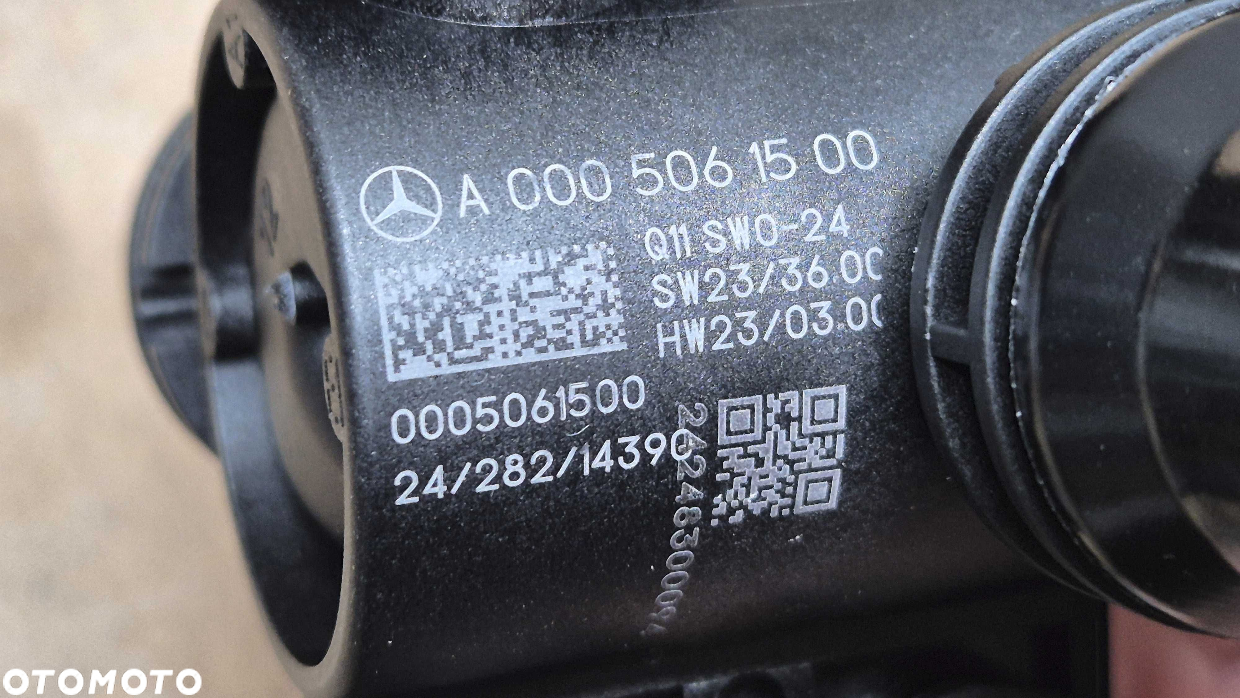 Termostat Zawór wody Mercedes W907 W447 W205 W167 W118 OE NOWY ORYG - 8