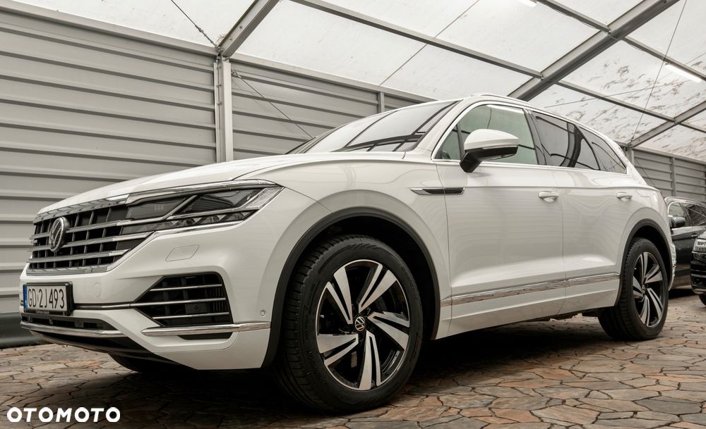 Volkswagen Touareg 3.0 V6 TFSI Plug-In Hybrid 4Mot Elegance - 7