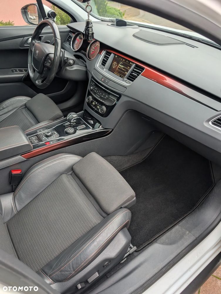 Peugeot 508 RXH 2.0 HDi HYbrid4 - 26