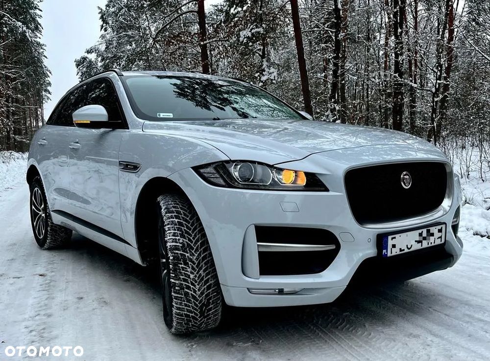 Jaguar F-Pace 2.0 i4D AWD R-Sport - 22