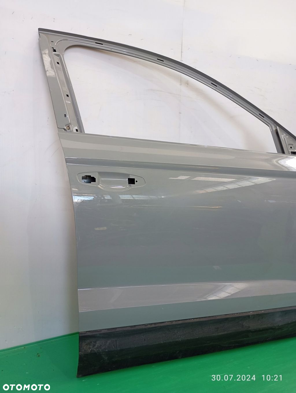 DRZWI PRAWE PRZEDNIE PRZÓD SKODA KAROQ 16- - 2