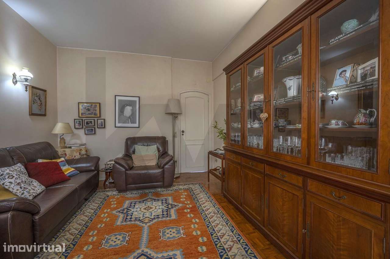 Extraordinário apartamento T3 (4 assoalhadas) - Zona Privilegiada de B - Grande imagem: 2/17
