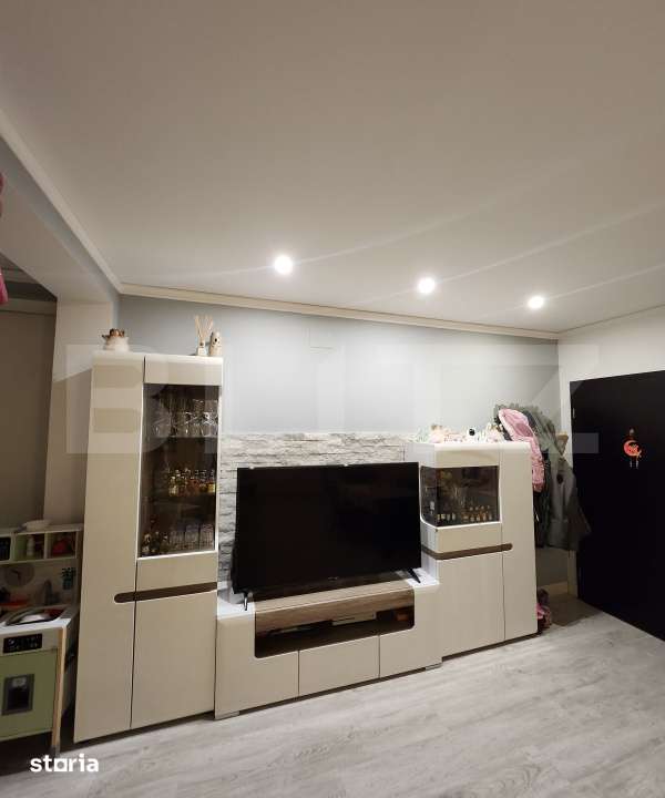 Apartament 3 camere, 2 bai, 2 parcari, 92 mp, zona Florilor — fotografia 1