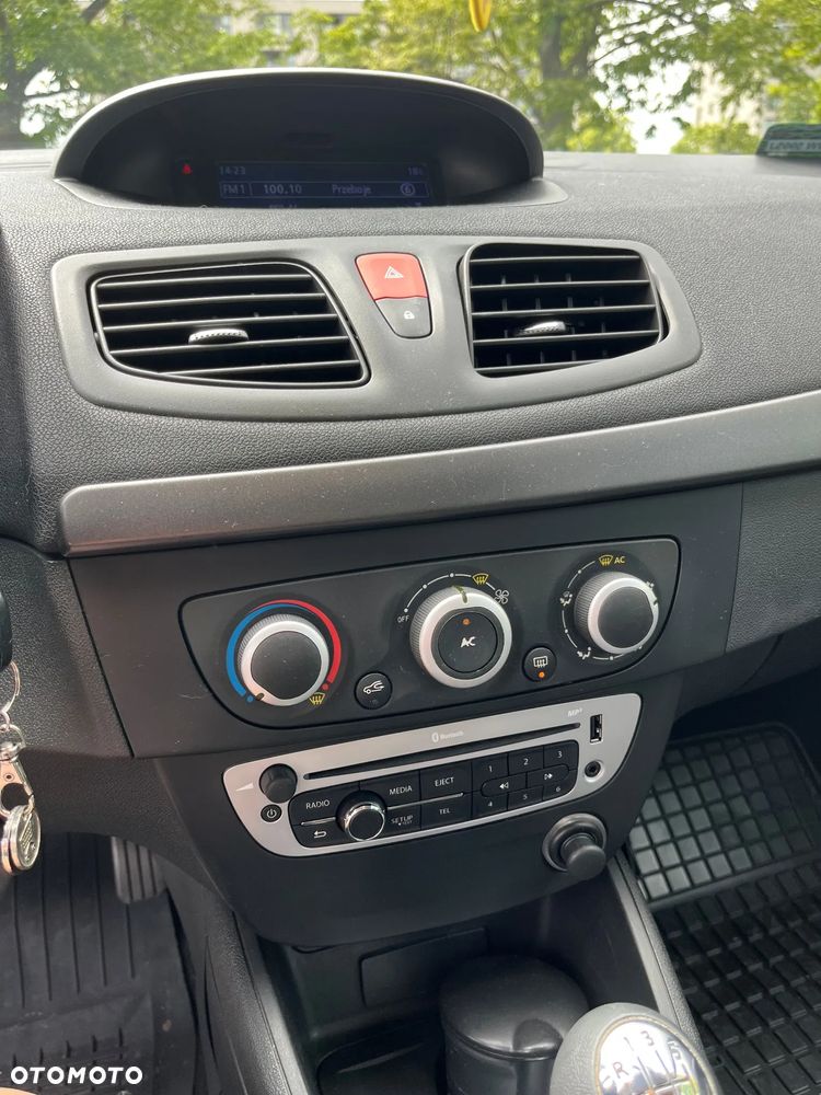 Renault Fluence 1.5 dCi Dynamique - 7