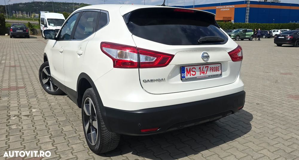 Nissan Qashqai 1.6 DCI N-Vision - 4