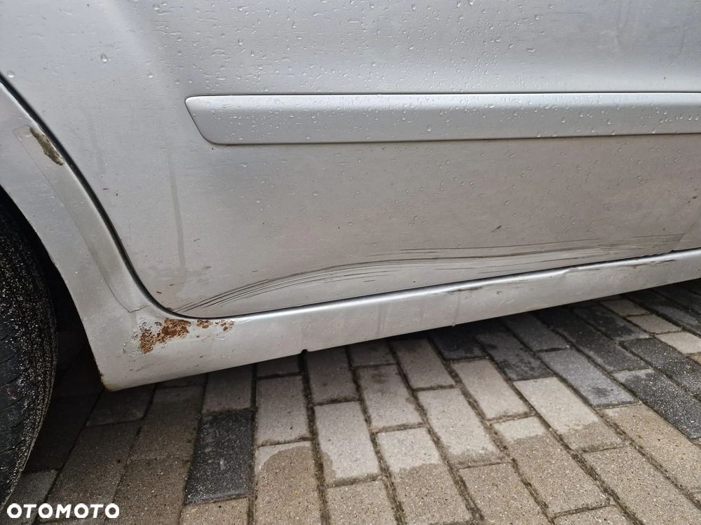 Ford S-Max - 13
