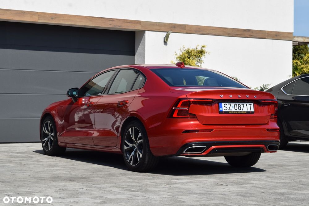 Volvo S60 T8 Recharge AWD Geartronic RDesign - 5