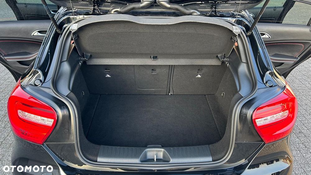 Mercedes-Benz Klasa A 45 AMG 4Matic AMG Speedshift 7G-DCT - 35