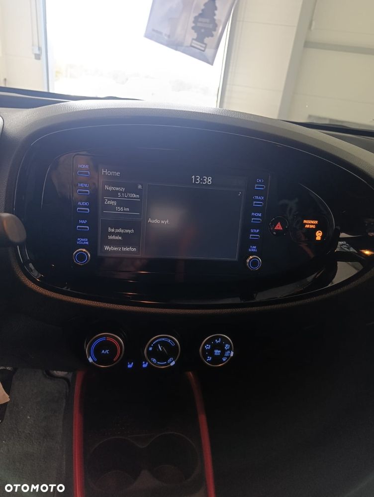 Toyota Aygo X Teamplayer - 11