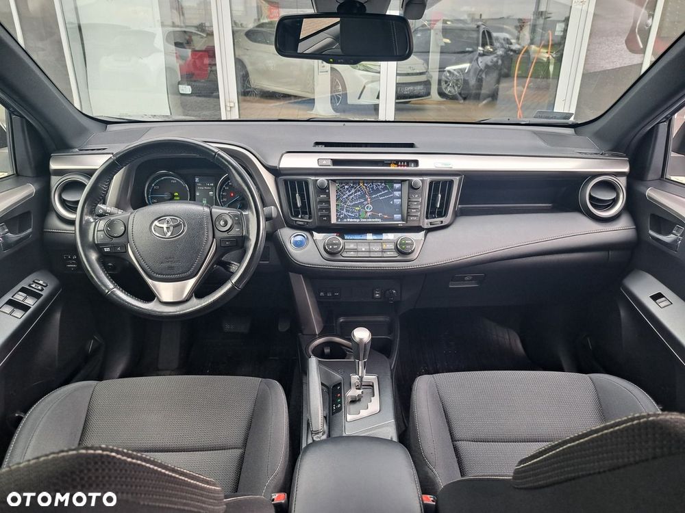 Toyota RAV4 Hybrid Premium 4x2 - 9