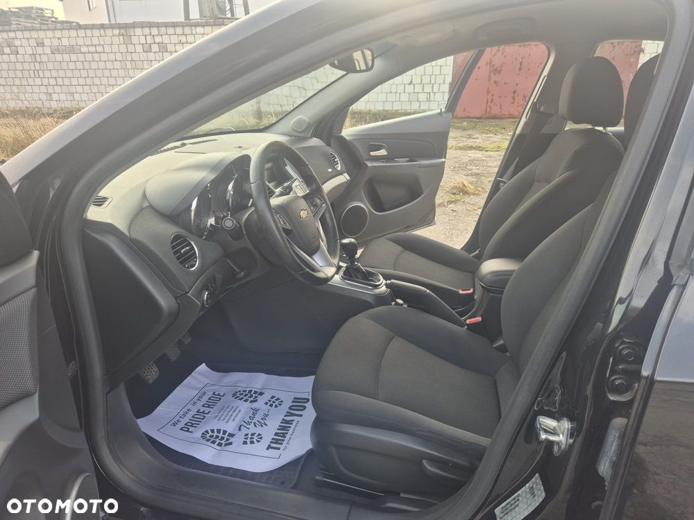 Chevrolet Cruze 1.8 LTZ - 16