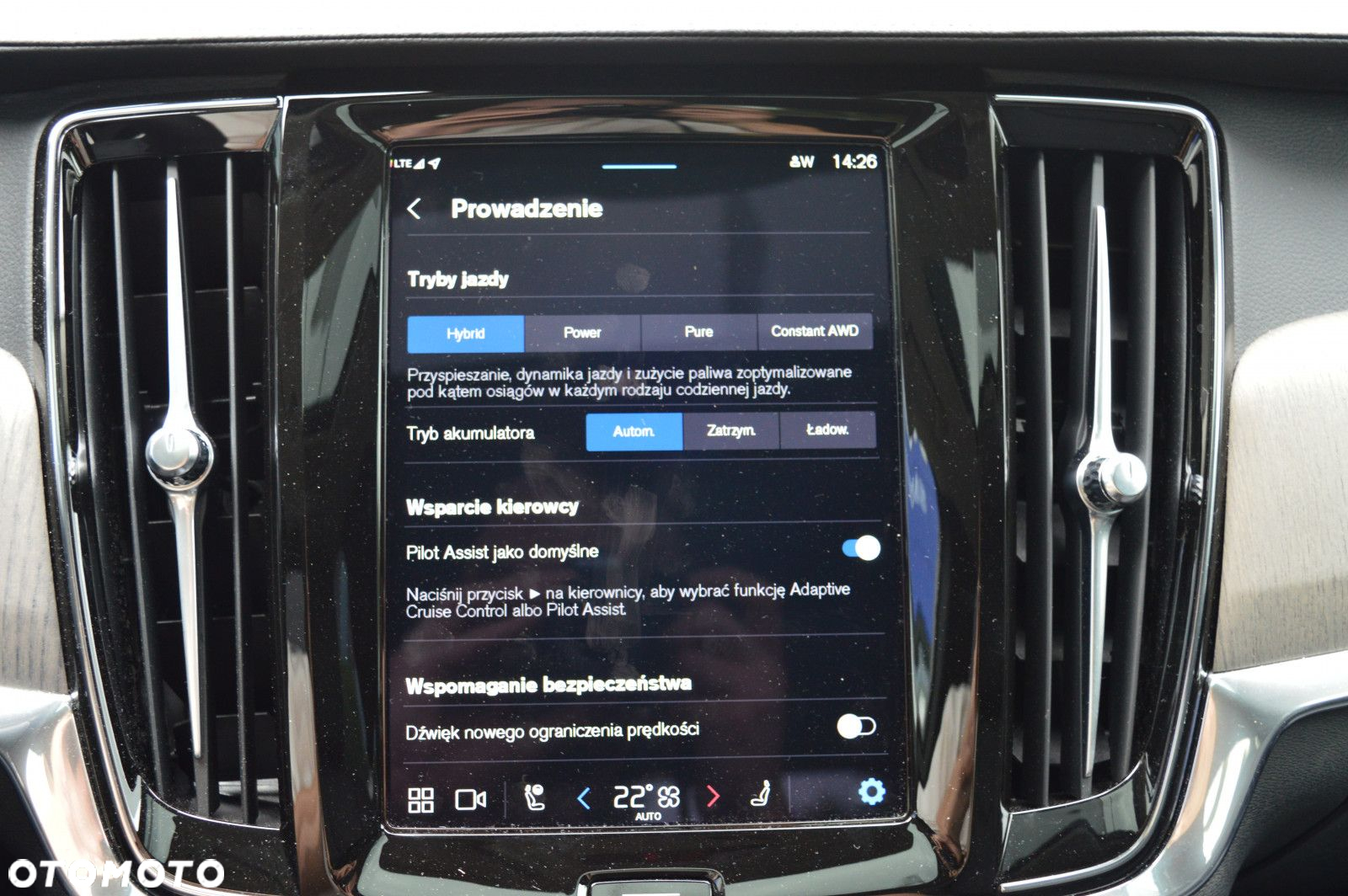 Volvo S90 - 25