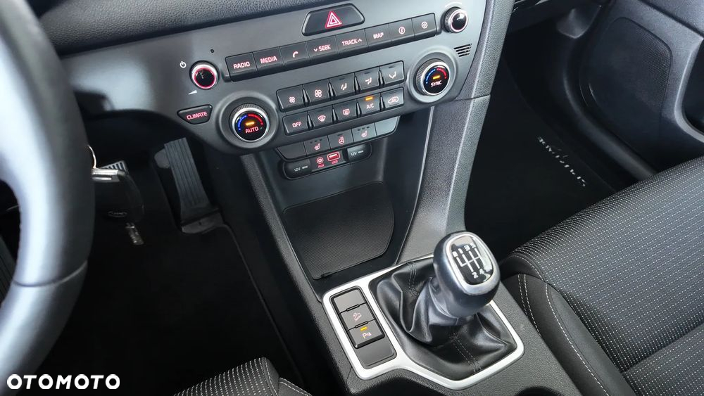 Kia Sportage 1.6 GDI 2WD VISION - 27