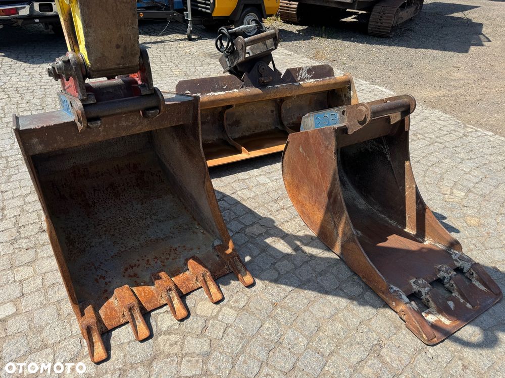Yanmar SV100 - 17