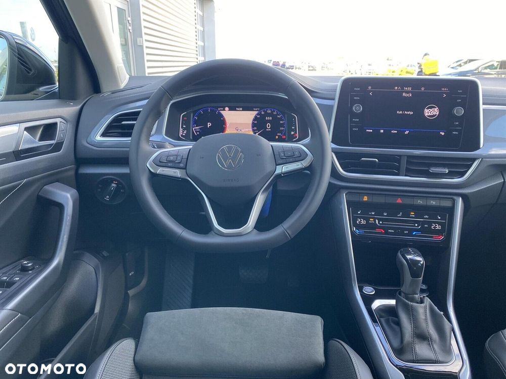 Volkswagen T-Roc - 25