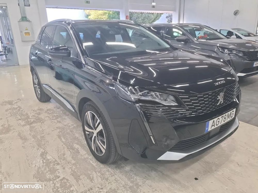 Peugeot 3008 1.2 PureTech Allure Pack - 4