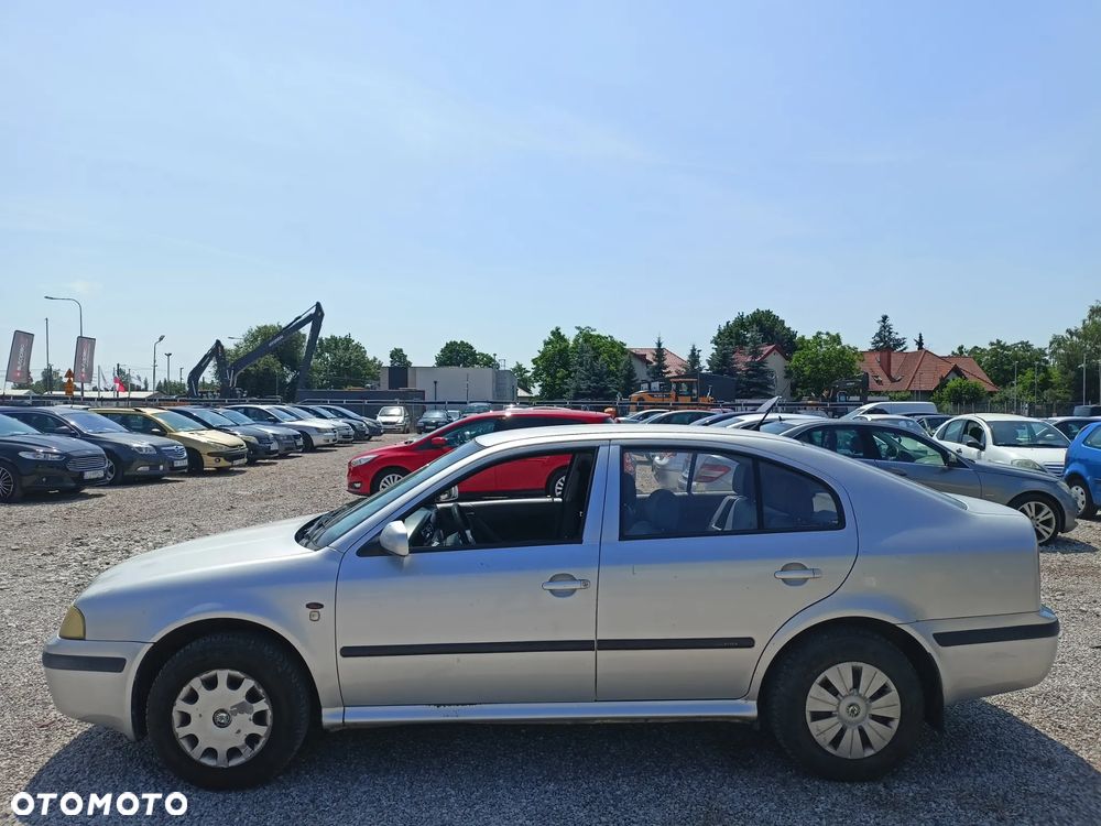 Skoda Octavia - 2