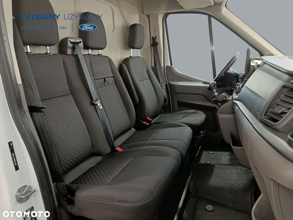 Ford Transit - 11