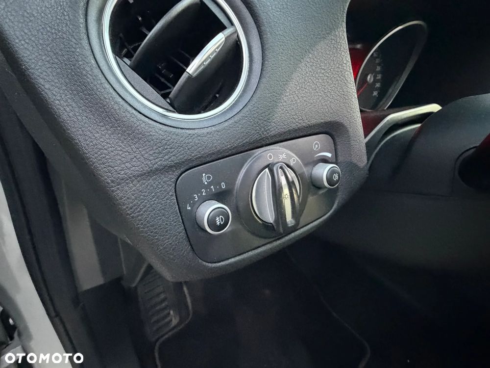 Ford Mondeo - 18