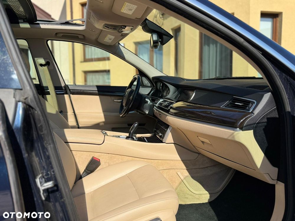 BMW 5GT 535i xDrive Luxury Line - 10