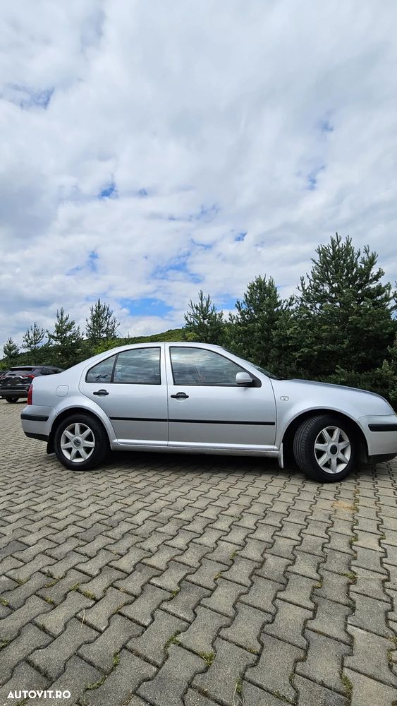 Volkswagen Bora 1.9TDI Basis - 4