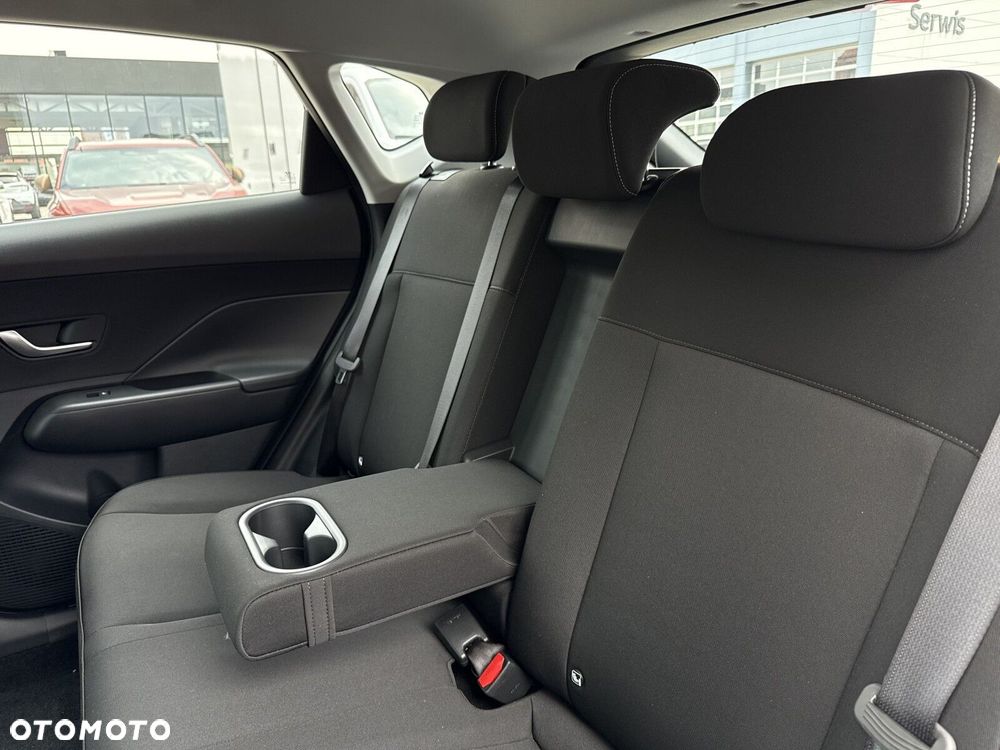 Hyundai Kona - 12