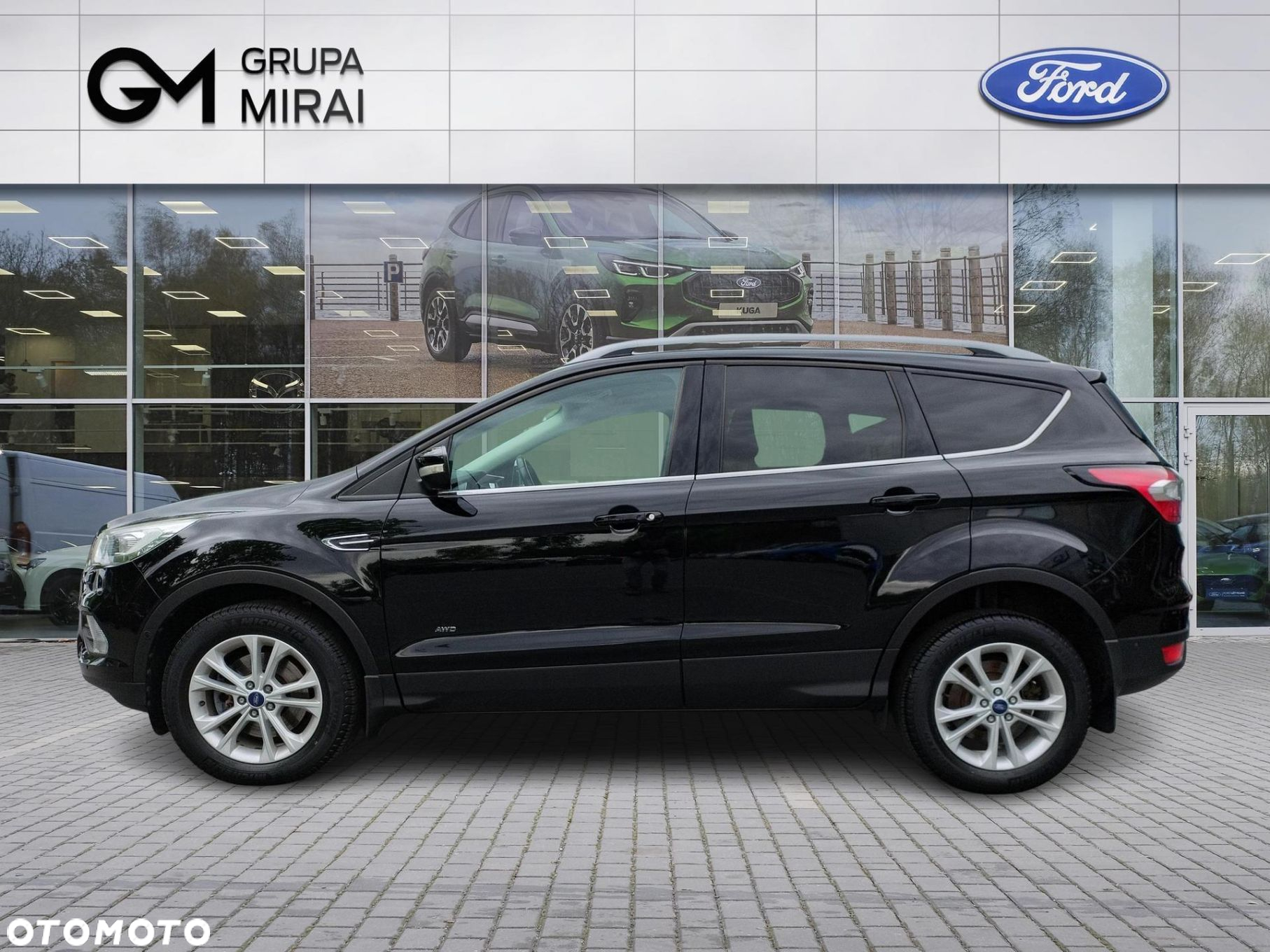 Ford Kuga 2.0 TDCi AWD Titanium - 2