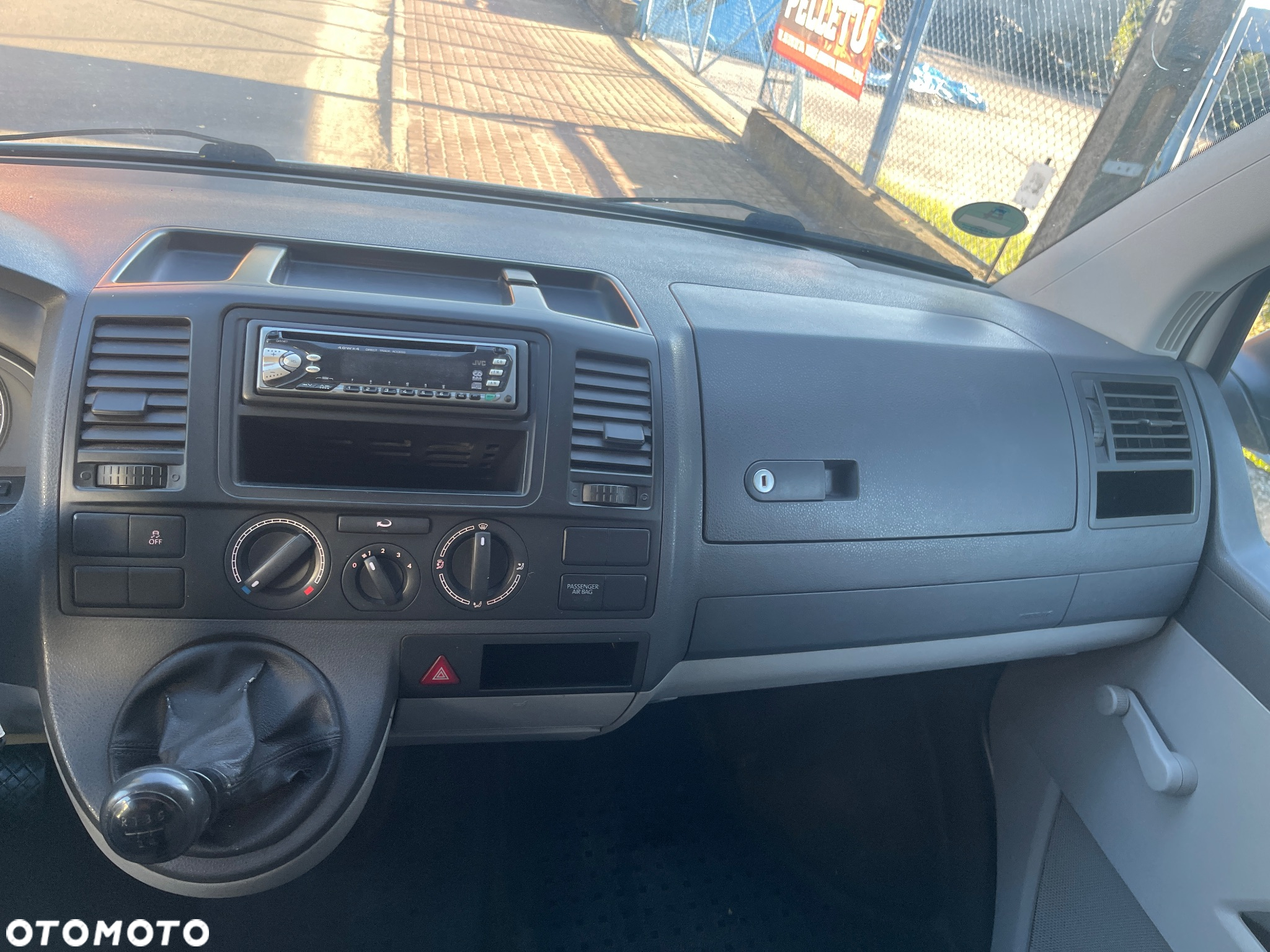 Volkswagen TRANSPORTER - 16