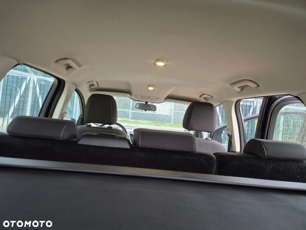Ford Kuga 2.0 TDCi 4x4 Titanium - 12
