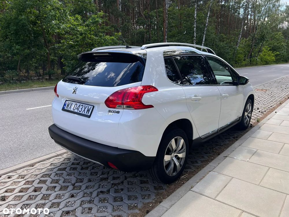 Peugeot 2008 1.6 BlueHDi Allure - 3